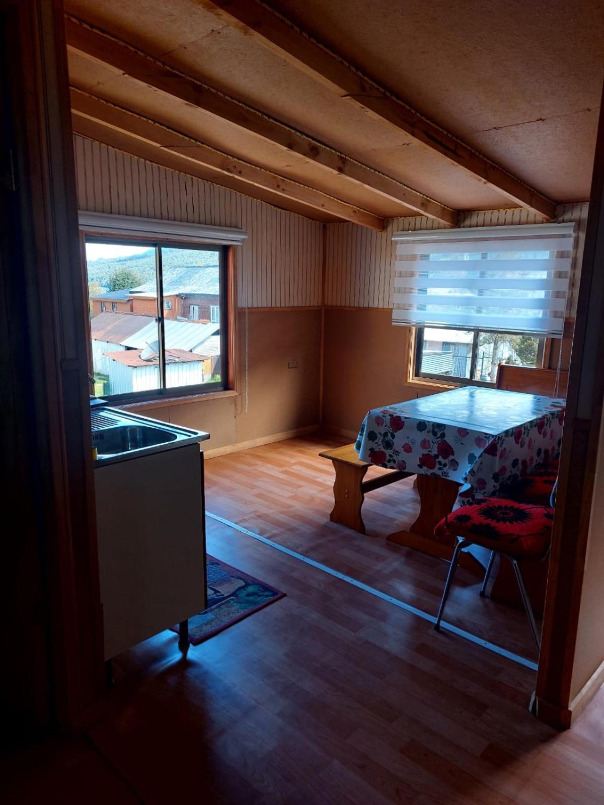 Hostal Y Cabanas Ventisquero Puerto Puyuguapi Buitenkant foto