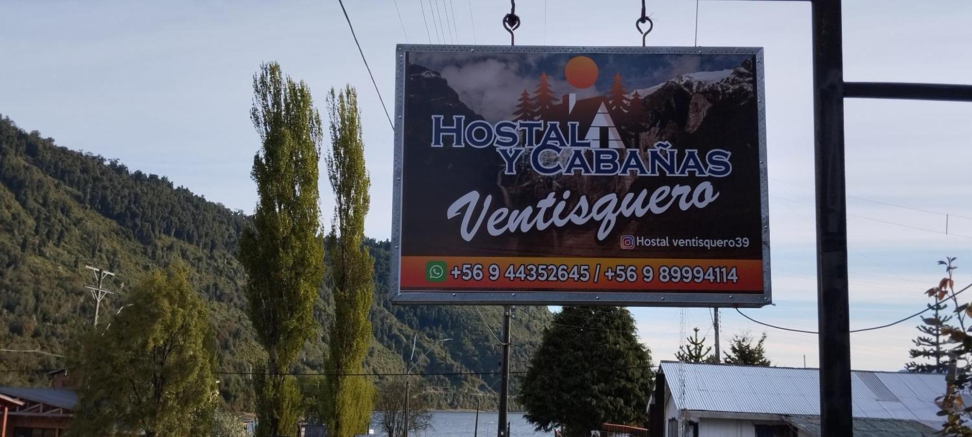 Hostal Y Cabanas Ventisquero Puerto Puyuguapi Buitenkant foto